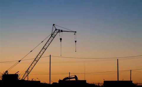 crane-safety-power-lines